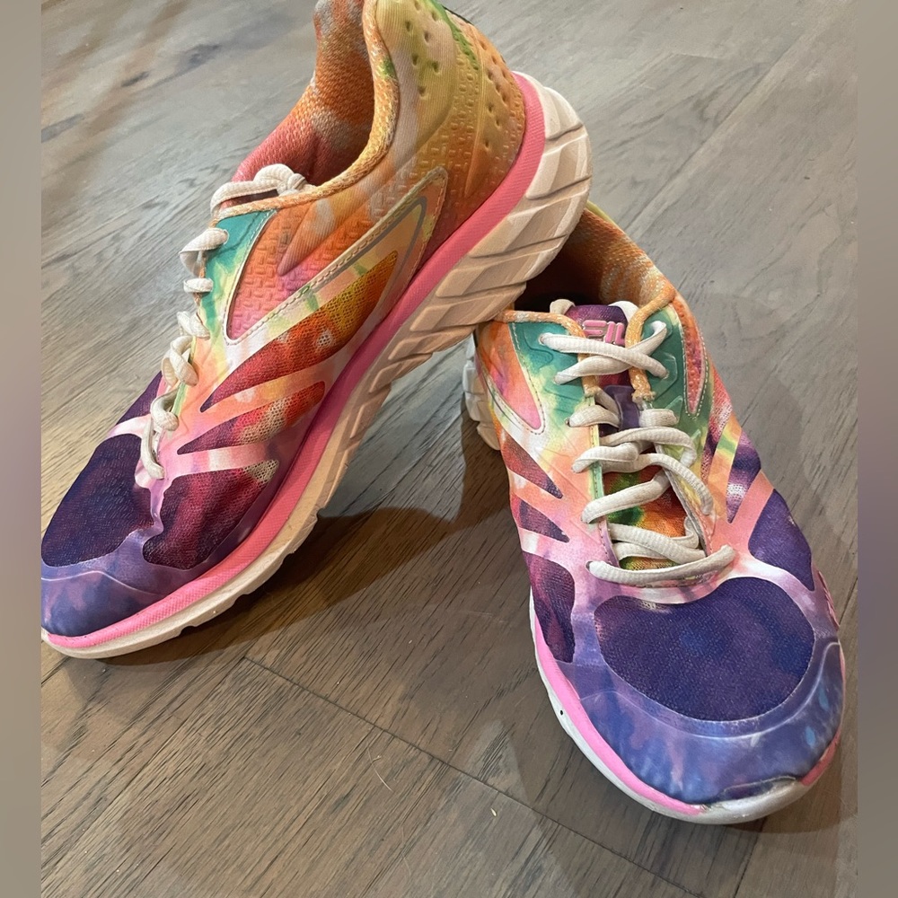 women's fila memory speedstride 4 sneakers
